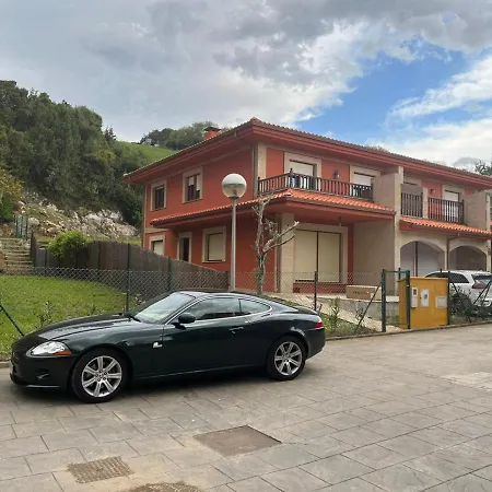 Сasa de vacaciones Chalet La Higuera De Comillas *